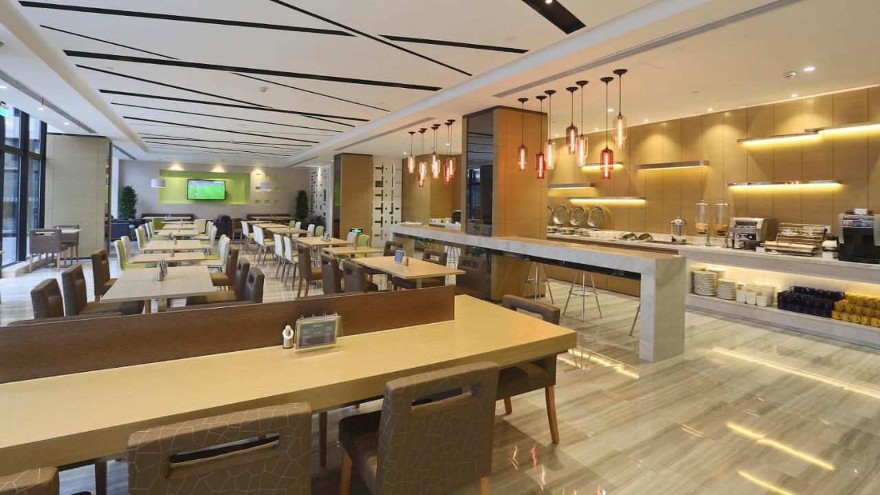 上海共康智选假日酒店 外观 照片